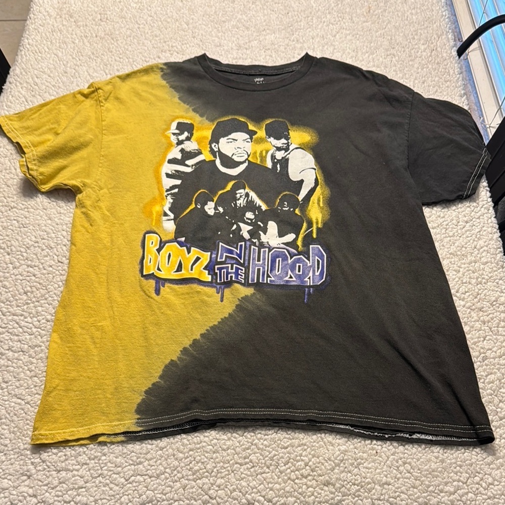 Vintage Black and Yellow 'Boyz n the Hood' Graphic T-Shirt